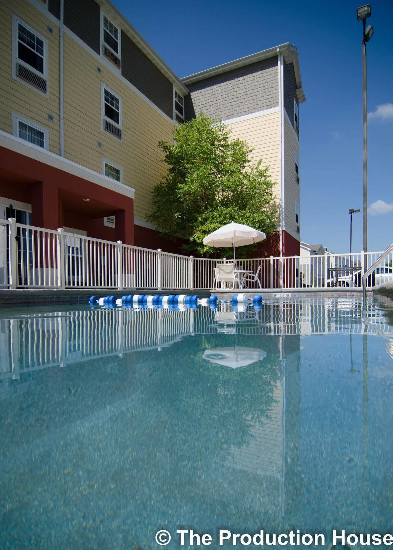Mainstay Suites St Robert - Fort Leonard Wood Saint Robert Exterior photo